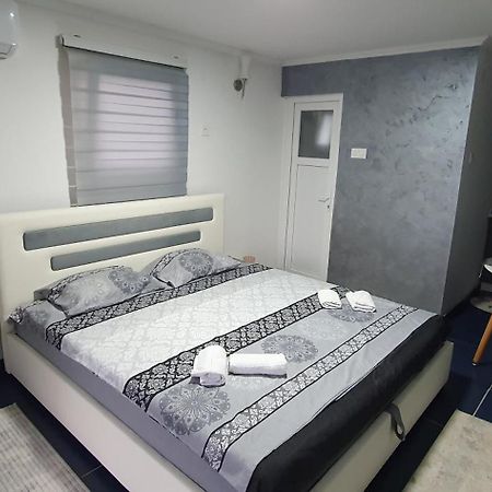 Cozzy Apartment Near The Aiport Podgorica Mitrovici  Zewnętrze zdjęcie