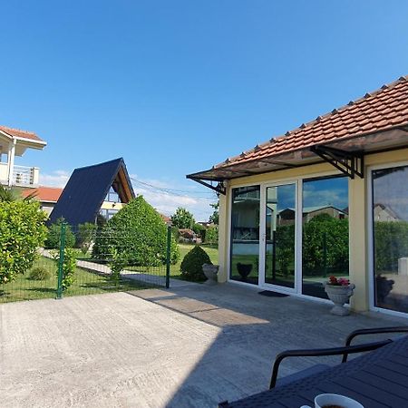 Cozzy Apartment Near The Aiport Podgorica Mitrovici  Zewnętrze zdjęcie